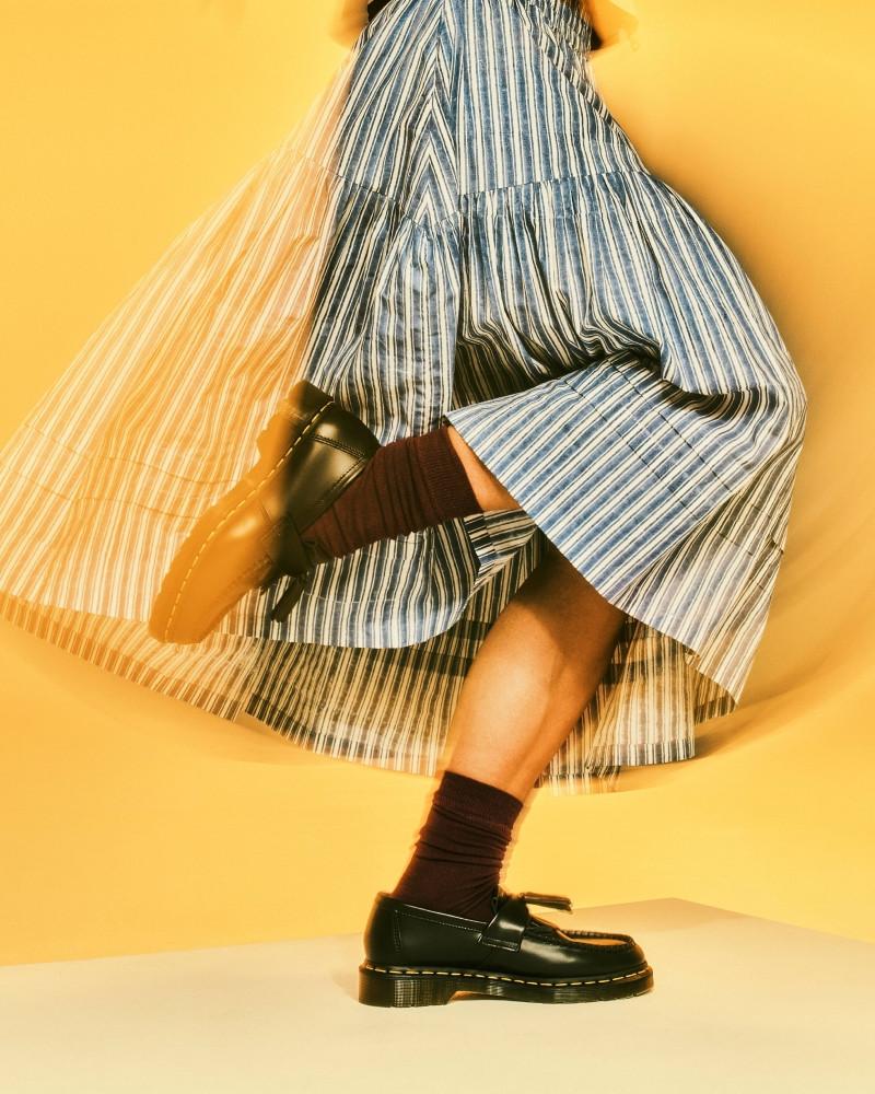 Mocasines Adrian Yellow Stitch de piel Smooth con borla Dr. Martens - vista de detalle 2