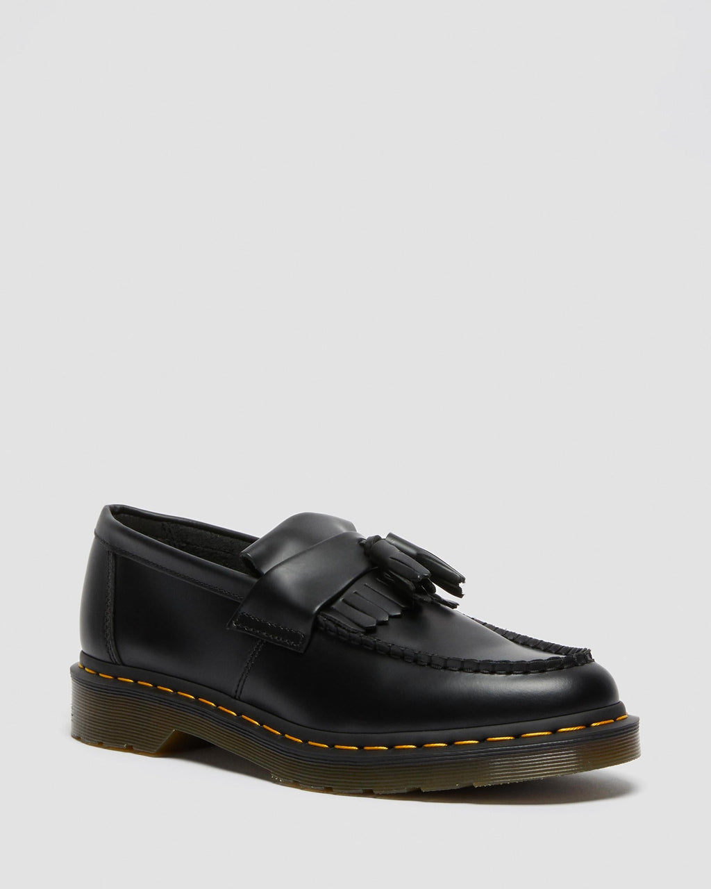 Mocasines Adrian Yellow Stitch de piel Smooth con borla Dr. Martens - vista frontal