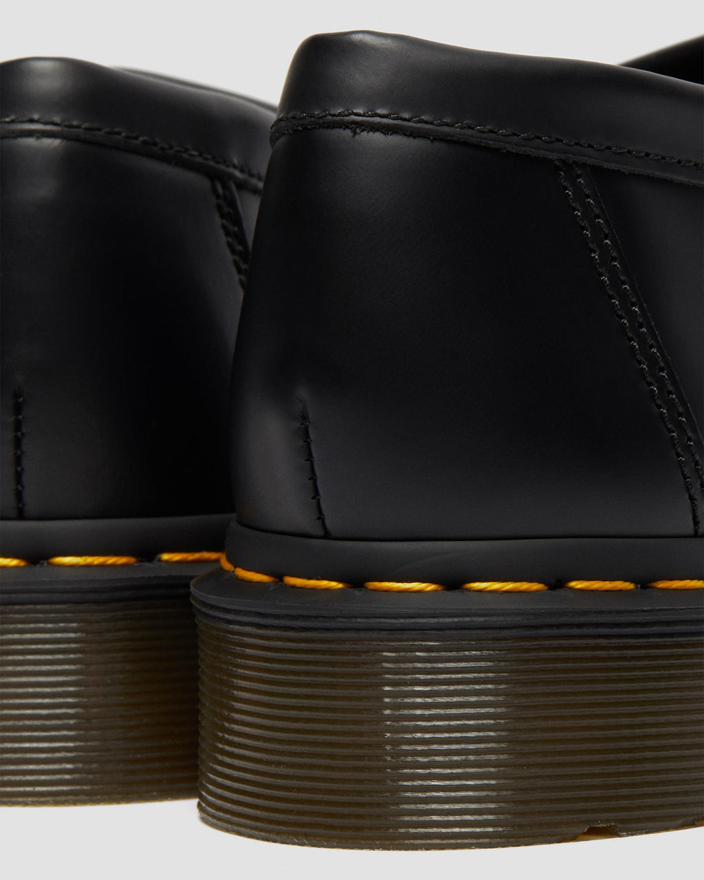 Mocasines Adrian Yellow Stitch de piel Smooth con borla Dr. Martens - vista de detalle 5