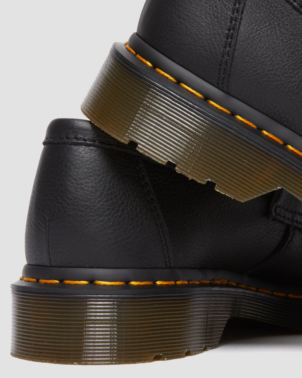 Mocasines Adrian en piel Virginia con borla Dr. Martens - vista de detalle 4