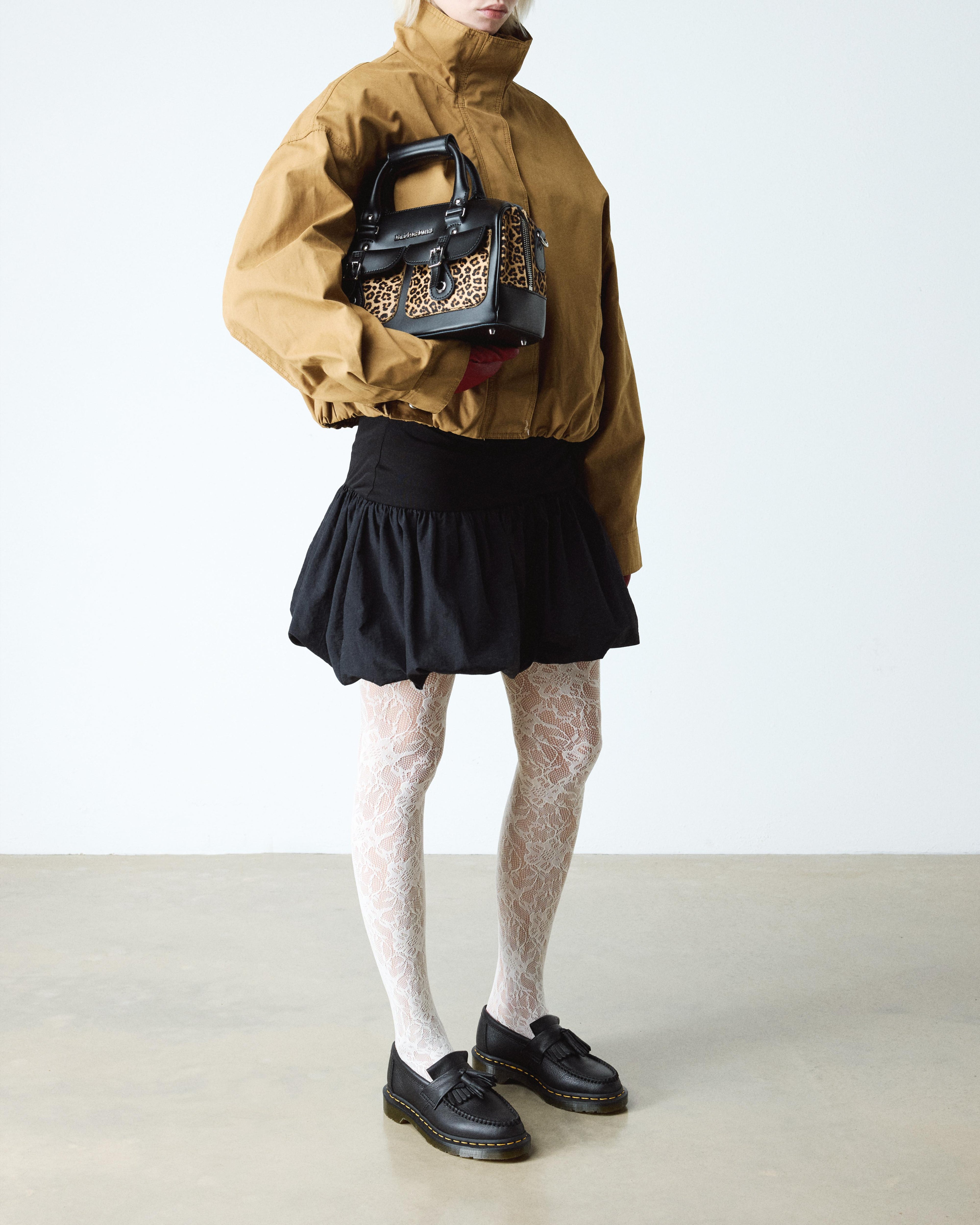 Mocasines Adrian en piel Virginia con borla Dr. Martens - vista lateral