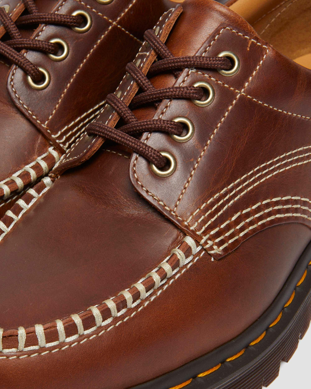Zapatos Lowell Moc Toe de piel Dr. Martens - vista trasera