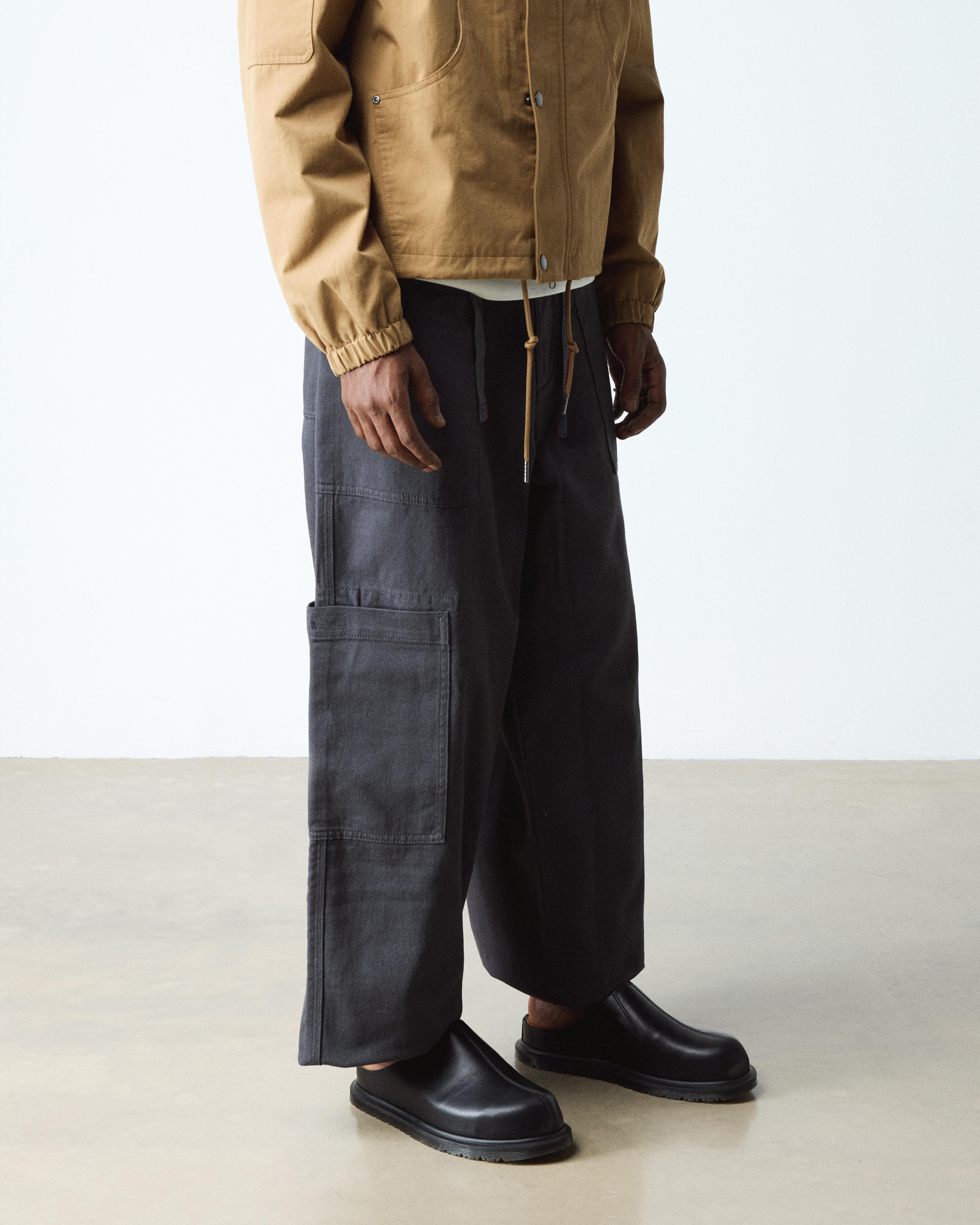 Zuecos San de piel Dr. Martens - vista lateral