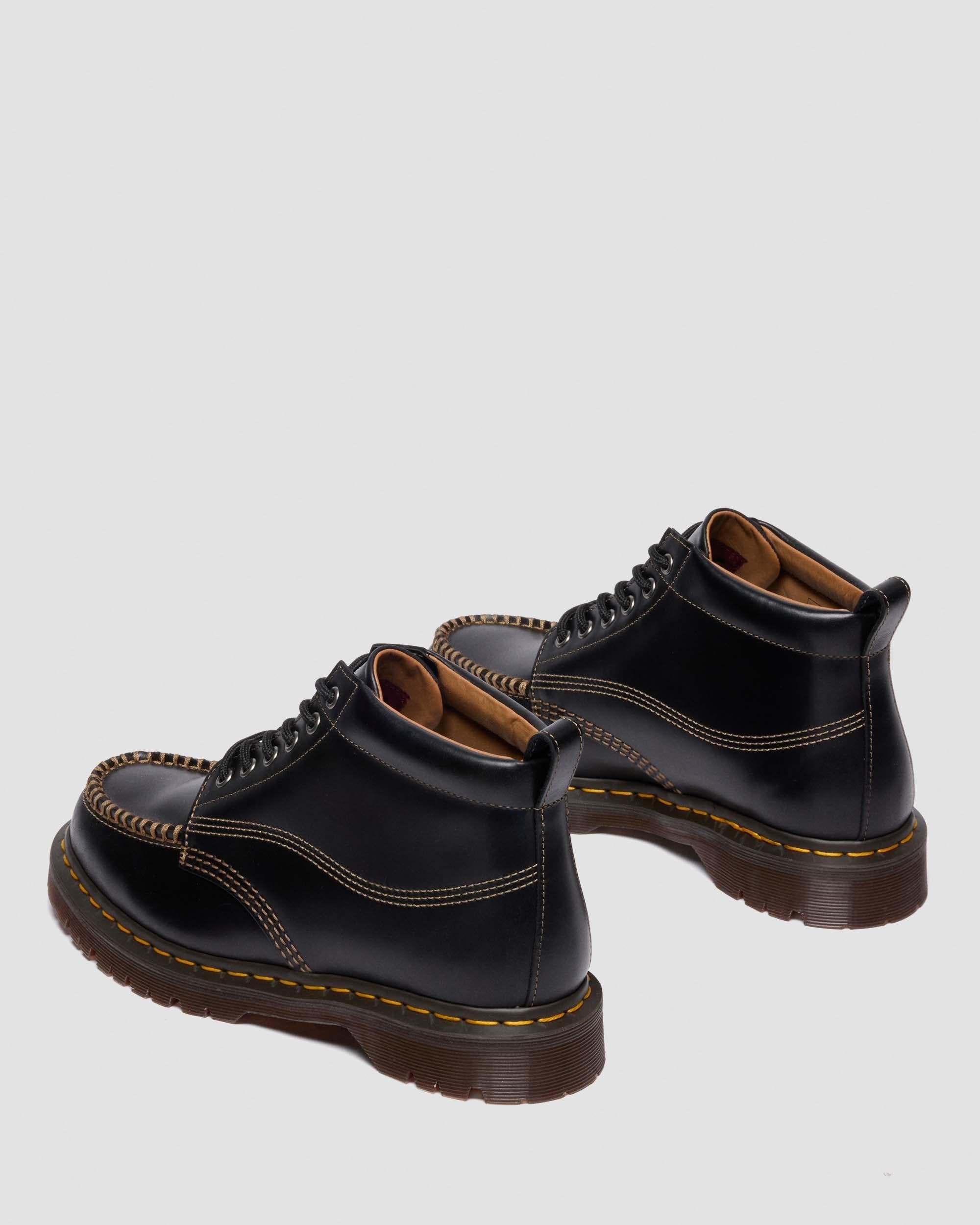 Botines Lowell Chukka Moc Toe de piel Dr. Martens - vista de detalle