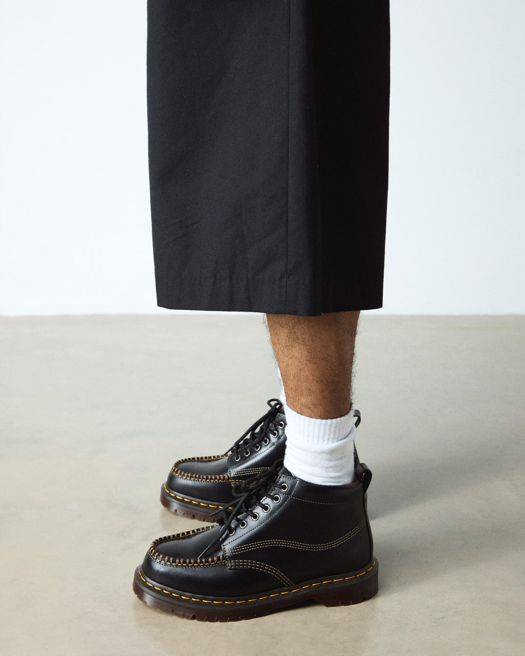 Botines Lowell Chukka Moc Toe de piel Dr. Martens - vista lateral