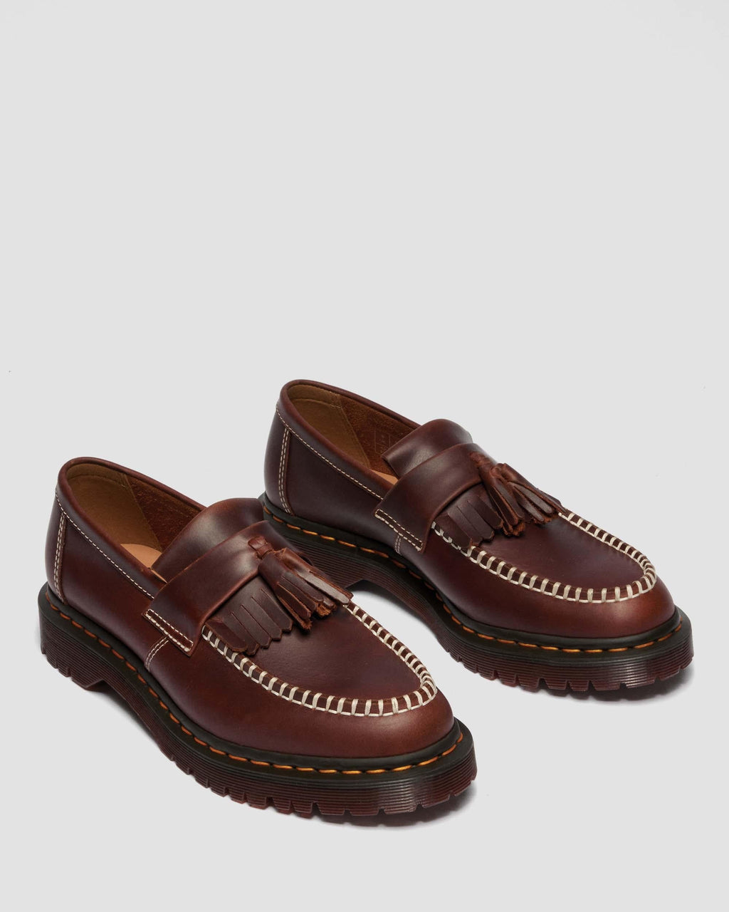 Mocasines Adrian de piel Orleans con borlas Dr. Martens - vista superior