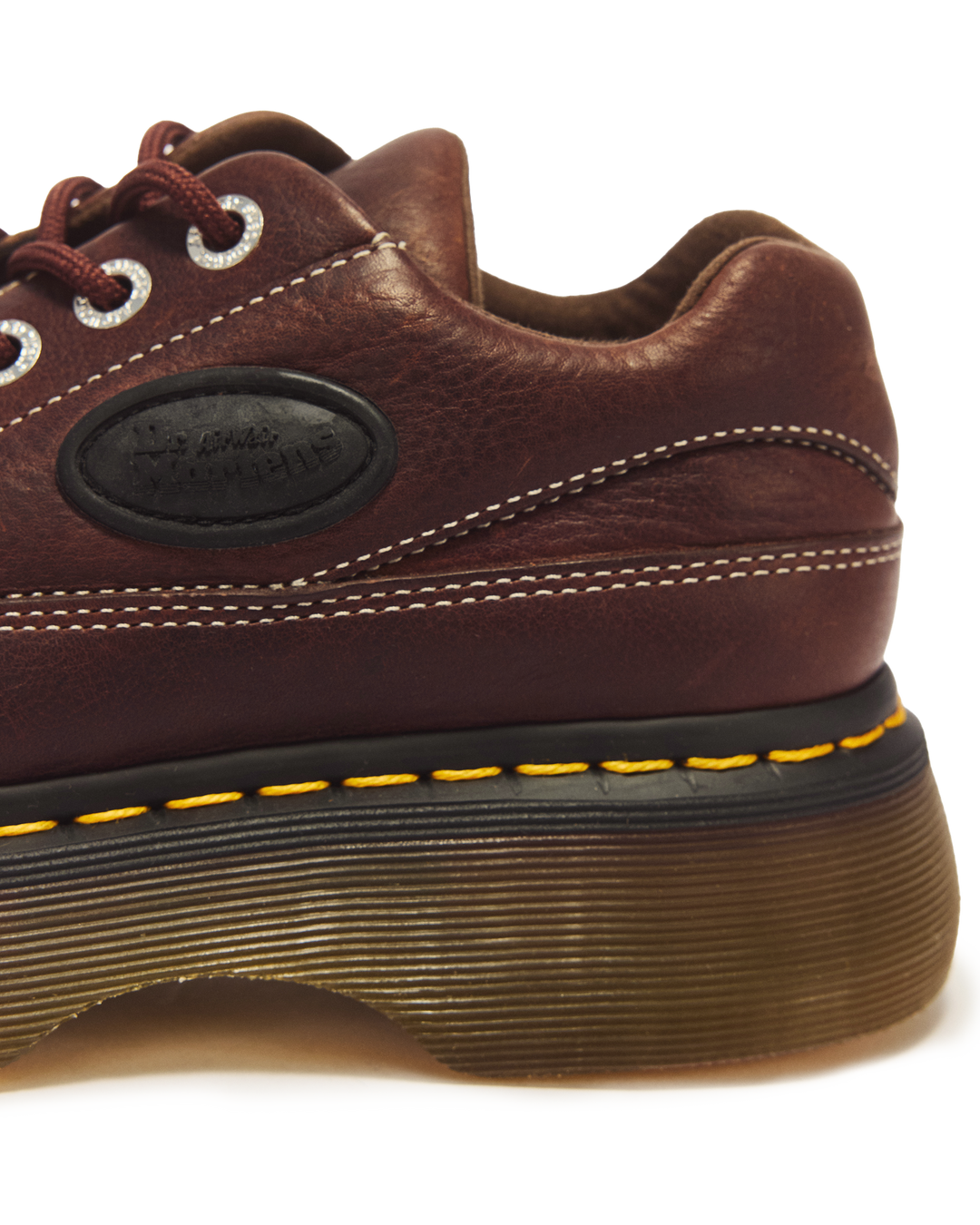 Zapatos Buzz de piel Grizzly con 5 ojales