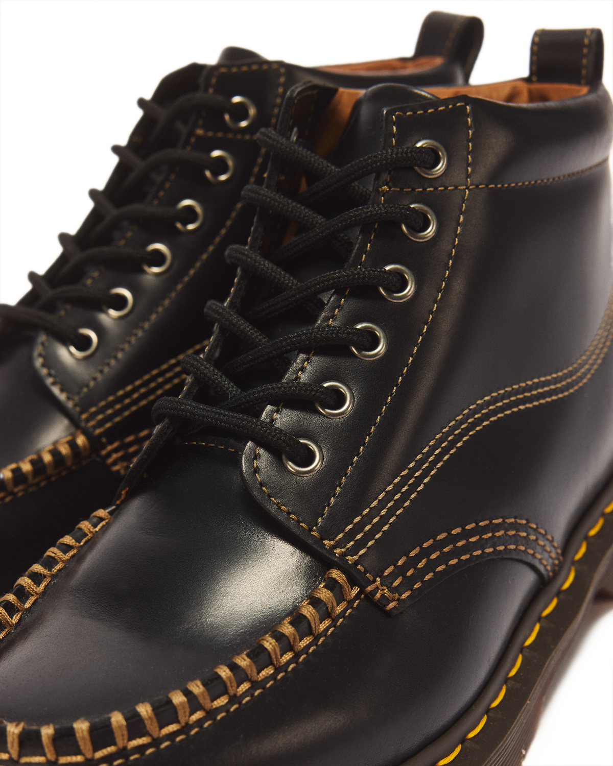 Botines Lowell Chukka Moc Toe de piel