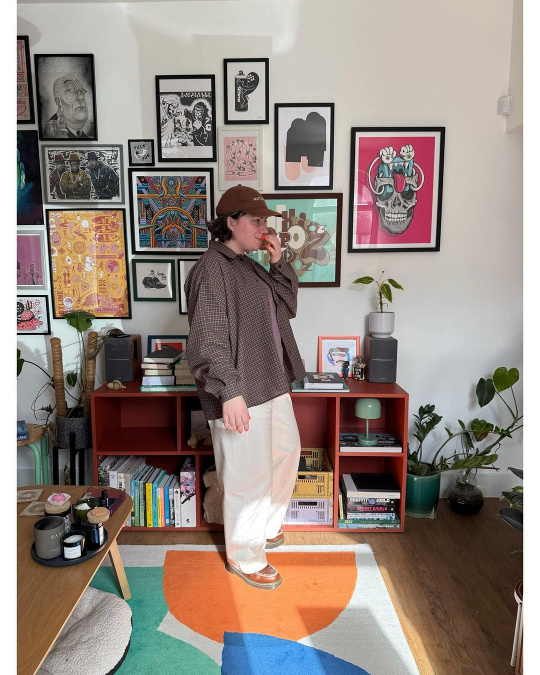 Publicación de Instagram de @awkward_fits